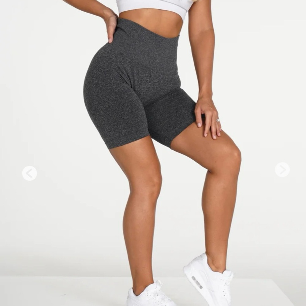 NVGTN Black Speckled Biker Shorts M